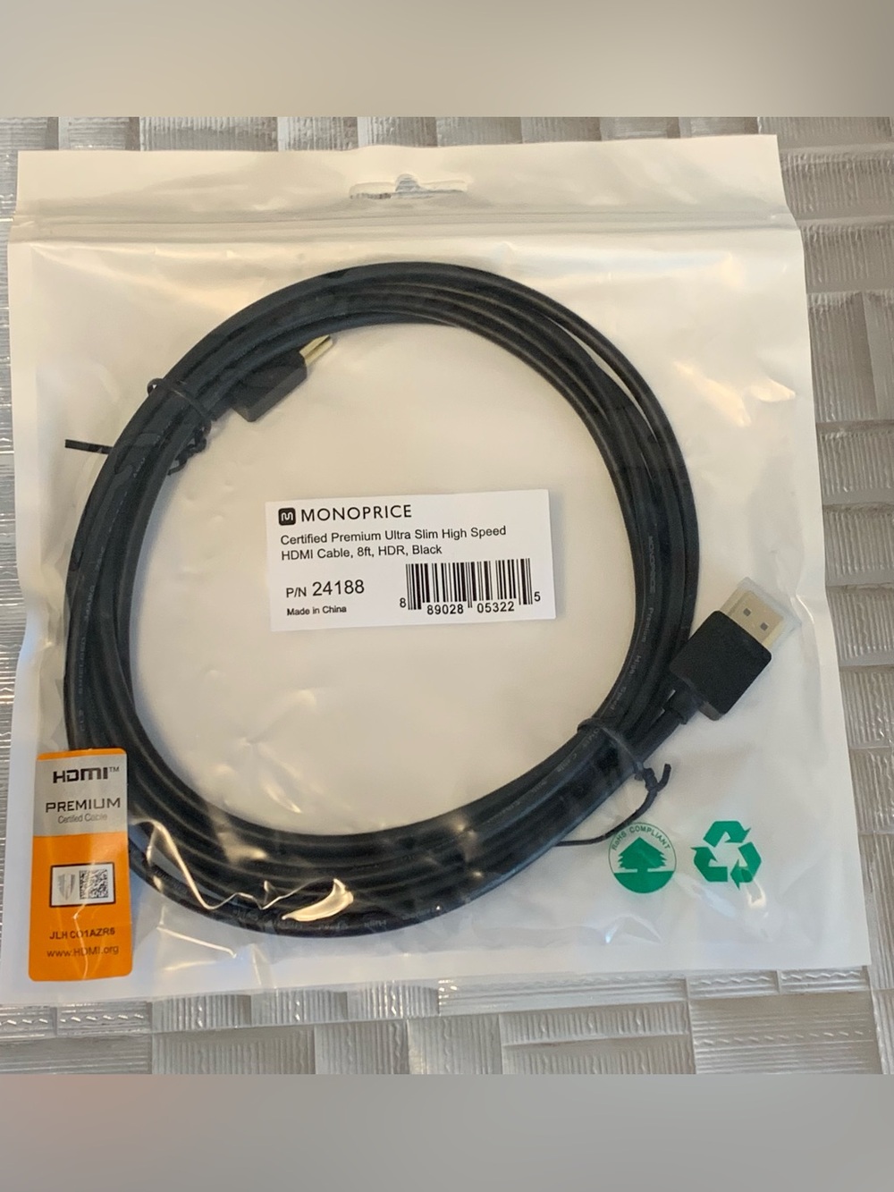 Monoprice Certified Premium Ultra Slim High Speed HDMI 8ft Cable HDR Black NEW